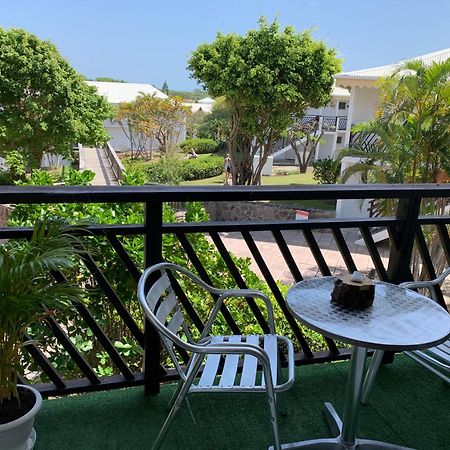 Bikini & Martini Residence Manganao Plage & Piscine Privee Saint-Francois  Exterior photo