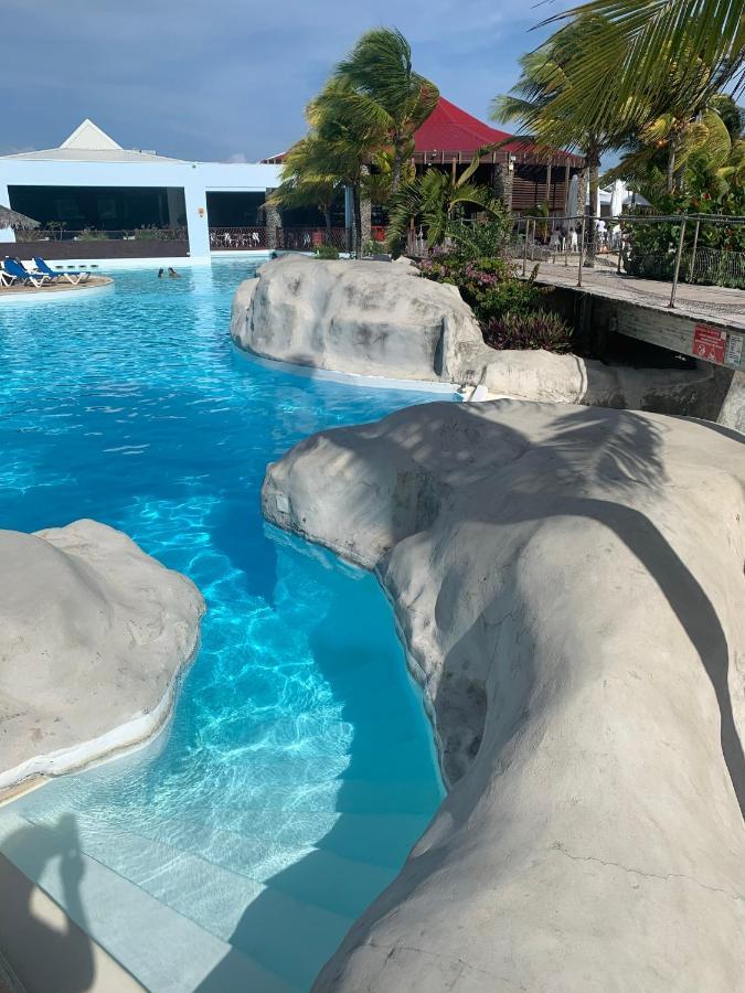Bikini & Martini Residence Manganao Plage & Piscine Privee Saint-Francois  Exterior photo